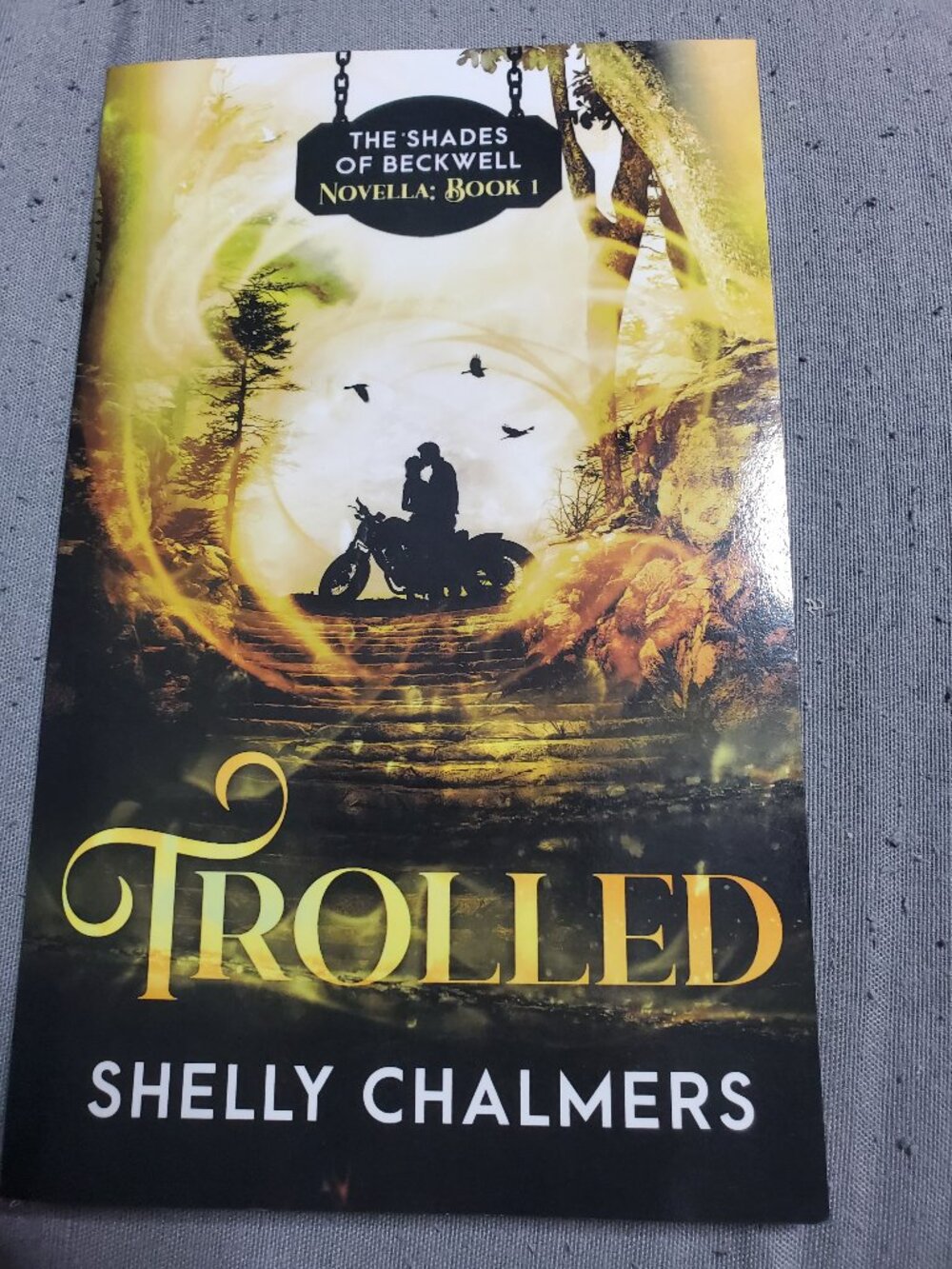 Trolled: A Shades of Beckwell Novella (Paperback or Softback)